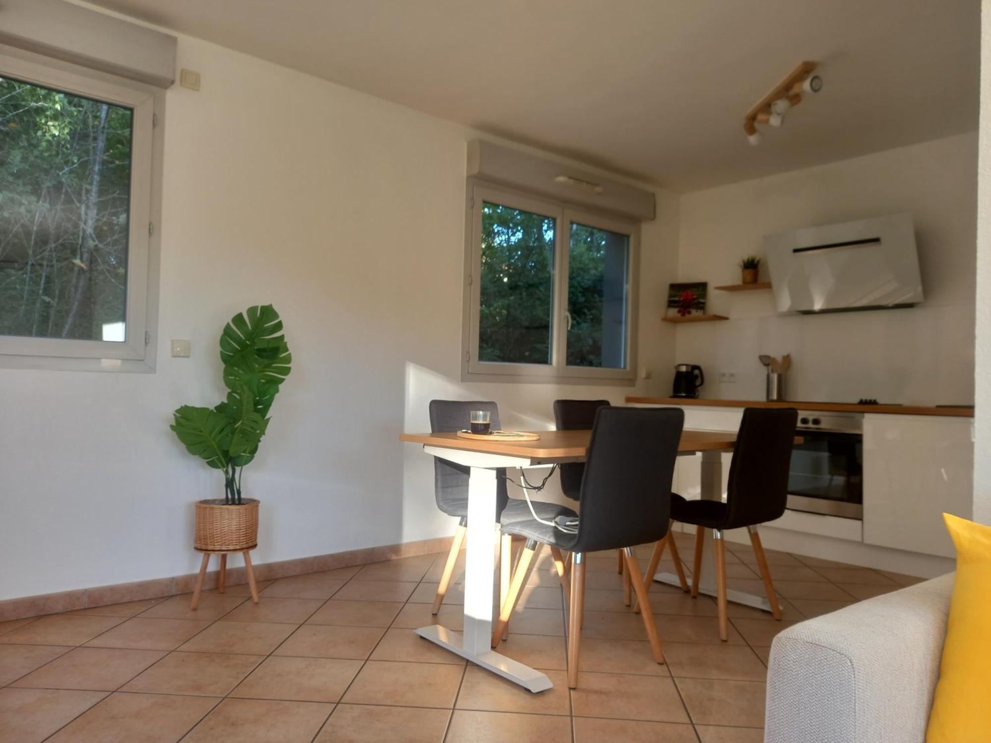 T2 De 56M2 - Geneve A 5 Min- Parking Prive Gratuit Apartment Saint-Julien-en-Genevois Ngoại thất bức ảnh
